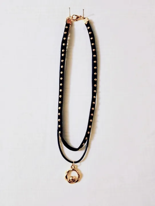 Fancy%20Black%20Leather%20String%20Layered%20Choker%20with%20Aesthetic%20Pendant%20-%20Image%202