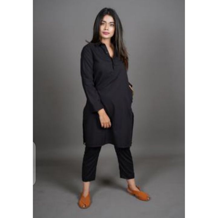 Black plane unstitched Lelan suit for women's export quality.