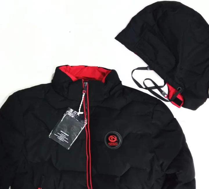 Trendy%20Parachute%20Puffer%20Jacket%20for%20Men%20And%20Women%20%7C%20Synthetic%20Insulation%20Puffer%20Suitable%20for%20Extreme%20Cold%20Weather%20with%20Removable%20Hood%20and%20Ribbed%20Cuffs%20-%20Image%205