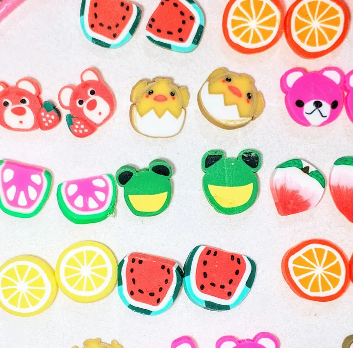 Cute%20Cartoon%20&%20Fruit%20Stud%20Earrings%20Set%20for%20Kid%20Girls%20%E2%80%93%206,%2012%20Pairs%20of%20Plastic%20Fun%20&%20Colorful%20Ear%20Studs%20-%20Image%208