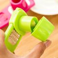 1/2PCs Multi Functional Ginger Garlic Grinding Slicer Mini Cutter Hand Press Grinding Crusher Chopper Kitchen Accessories. 