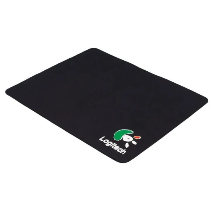 Ultra%20Smooth%20Mouse%20Pad%20for%20Gaming,%20Office%20&%20Home%20%E2%80%93%20Durable%20Non-Slip%20Mouse%20Mat%20%E2%80%93%20Precision%20Tracking%20for%20All%20Mouse%20Types%20-%20Image%203