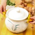 2pcs duck shaped Heat-Resistant Silicone Pot Holder and Oven Mitt Grip - Assorted KS. 