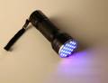 21 LED UV Ultraviolet Flashlight Purple Light Mini Torch Flash Lamp For Pet Urine Stains Portable Black Light Flashlights 1Pcs. 