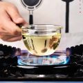 Transparent long glass spoon, anti-soup spoon, high temperature resistance, seasoning, household use, oil spoon, snail powder. 