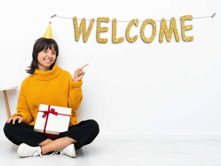 Welcome Glitter Banner For Party Decoration, Cursive Writing Style Wall Hanging, Baby Shower, Born Baby Birthday Banner in Gold, Black, Rose Gold Home Decor Bunting