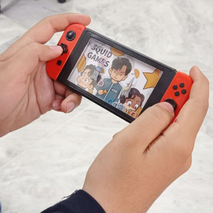 Hand%20Held%20Water%20Ring%20Toss%20Game%20Toy,%20Childrens%20Handheld%20Squeeze%20Gaming%20Machine,%20Nintendo%20Switch%20Design%20Aqua%20Toys%20Stress%20Relief%20Waters%20Sport%20Hoop%20Games,%20Play%20Floating%20Rings%20Arcade,%20Child%20Early%20Age%20Development%20Learning%20Playing%20Console,%20Best%20Gift%20For%20Kids%20-%20Image%203
