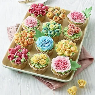 Icing%20Bag%20Set%20With%208%20Nozzles%20for%20Cake%20Decoration%20-%20Image%206