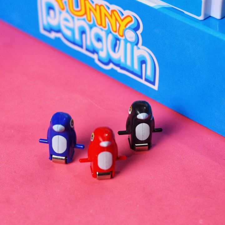 Penguin%20Slider%20Racing%20Toy%20Battery%20Operated%20-%20Image%207