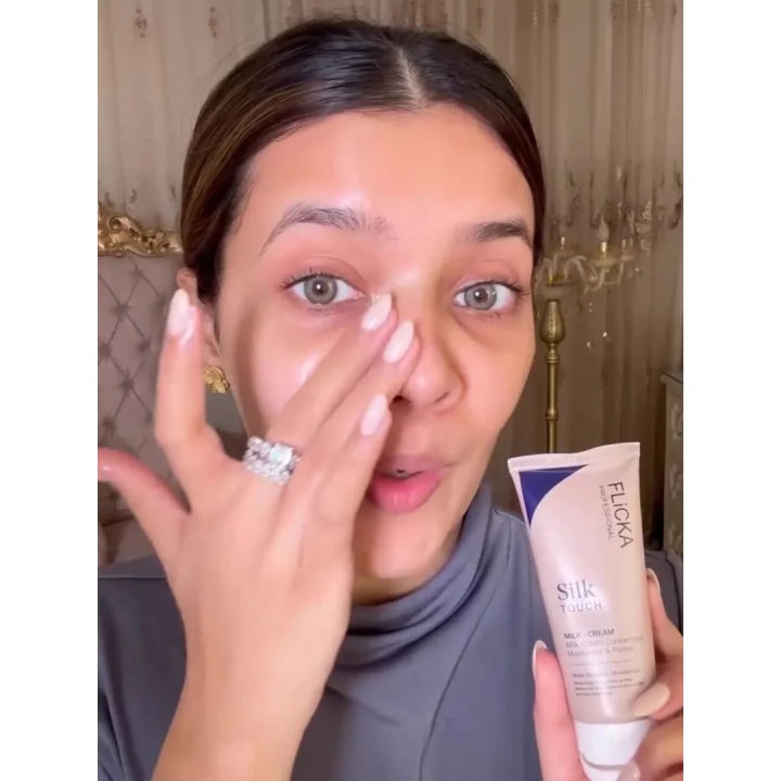 Flicka%20Silk%20Touch%203-in-1%20Face%20Moisturizer%20&%20Primer%20%7C%20Dewy%20Finish%20-%20Image%205