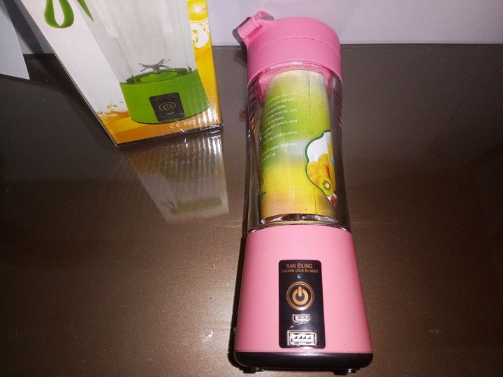 Battery%20Operated%20Blender%20Mini%20Portable%20Juicer%20USB%20Rechargeable%20Mixer%20-%201%20Piece%20-%20Image%208