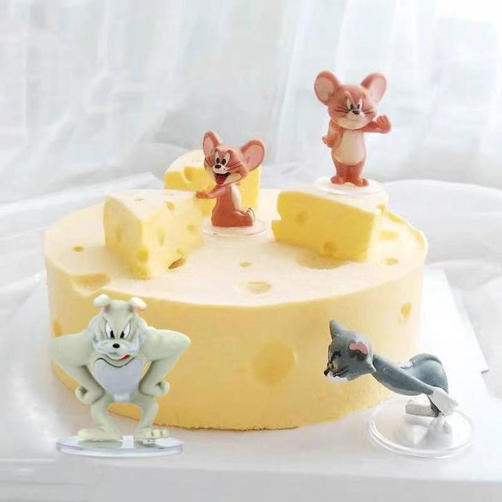 Cat and mouse doll triangle cheese silicone mold cake decoration ornaments children's baking scene ornaments