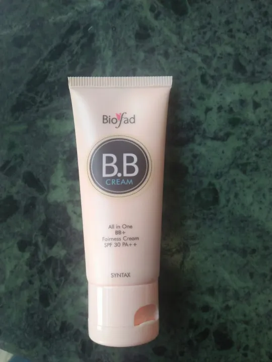 Biofad%20B.B%20Cream%2030gm%20-%20Image%202