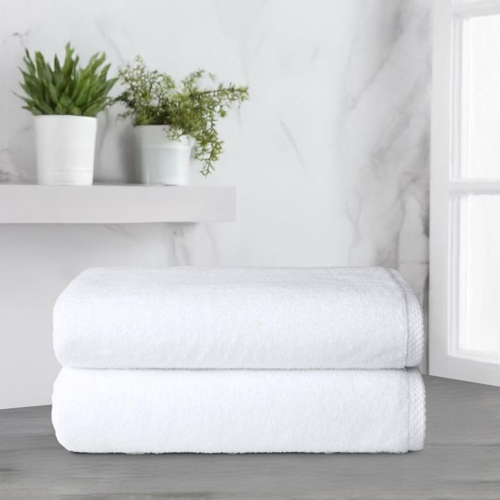 Home%20Premium%20-%20White%20Bath%20Towel%2028%20x%2054%20Inches%20-%20Soft%20Highly%20Absorbent%20Towels%20for%20Spa,%20Gym,%20Hotel%20&%20Everyday%20Bathroom%20Use%20-%20Image%203