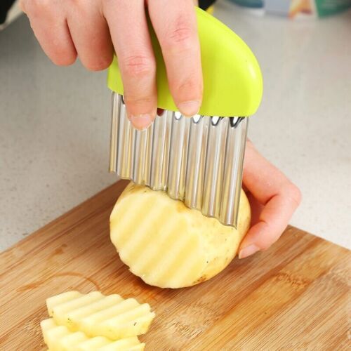 Stainless Steel Potato Cutter, Wavy French Fries Cutter, Crinkle Cutter, Wavy French Fries Cut, for Suitable Fruits and Vegetables