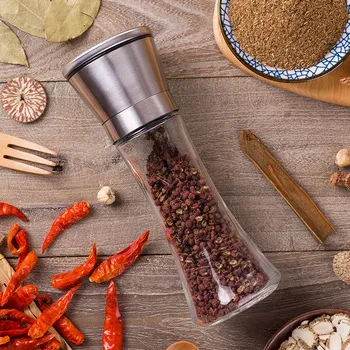 Stainless%20steel%20hand%20black%20pepper%20grinder%20-%20Image%203