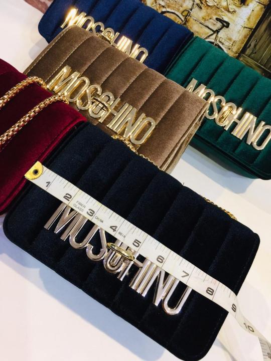 Moschino%20Ladies%20Hand%20Bags%20-%20Image%204