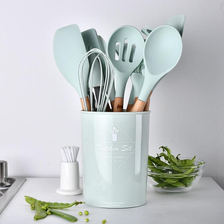 Kitchen%20Utensil%20Set%2010%20PCS%20Cooking%20Utensils%20With%20Plastic%20Utensil%20Holder,%20Non-stick%20Silicone%20and%20Heat%20Resistant%20Wooden%20Utensils%20-%20Image%205