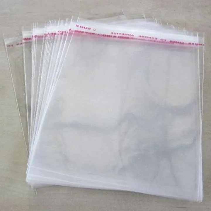 Transparent%20Plastic%20Shopper%20for%20Dress%20Packing%20-%20Pack%20of%2020%20-%20Image%203
