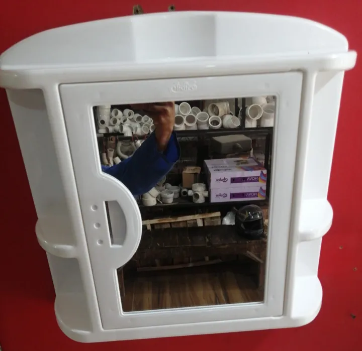 Bathroom%20Cabinet%20with%20Mirror%20and%20Multiple%20Shelves%20-%20Image%203