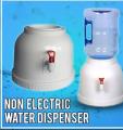 Non-Electric Mini Water Dispanser Desktop Portable Water Dispenser. 