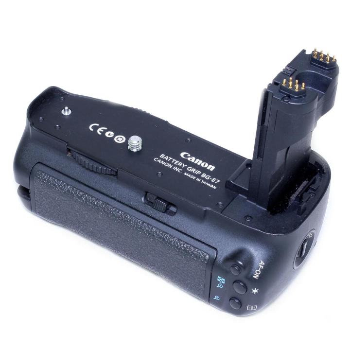 Canon EOS 7D Battery Grip BG-E7