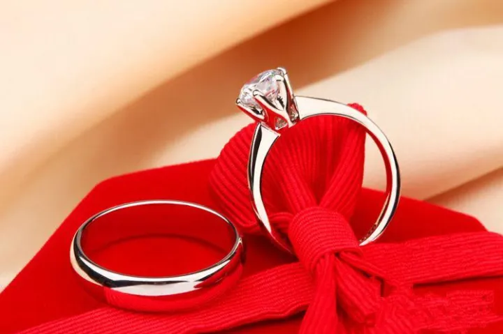 White%20Gold%20Diamante%20Silver%20Paired%20Ring%20Set%20-%20Image%204