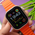 Z10 ultra 2 - Smart Watch - Big Screen Display - Series 9 - 7 Strap - Wireless charging - Smart watch. 