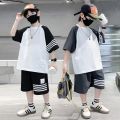 Summer Boys Short sleeved 2023 New Loose Korean Edition Two Piece Set for Big Kids Trendy Children's Wear. 
