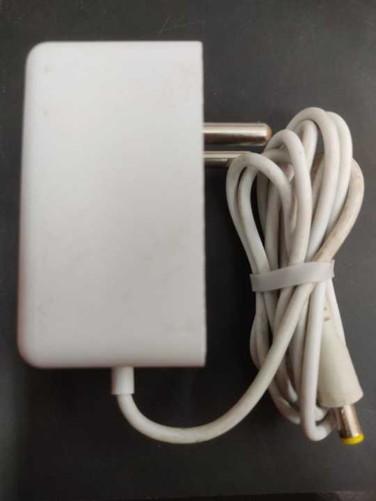 12%20Volt%20Neon%20Led%20Strip%20Tube%201%20Meter/Yard%20Length%20or%20Customized%20Lengths%20as%20per%20Customer%20Demand%20-%20All%20Colors%20-%20%20Red,%20Blue,%20Yellow,%20Purple,%20Green,%20White%20-%20Image%206