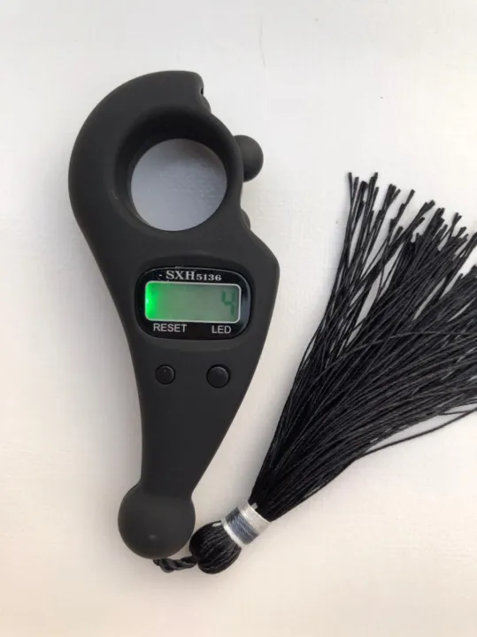 Black%20Colour%20Digital%20Tally%20Counter%20with%20LED%20Light%20Beads%20Tasbeeh%20/%20Zikr%20Tasbih%20-%20Image%204