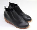 leather shoes Stylish boot for girls women Black. 