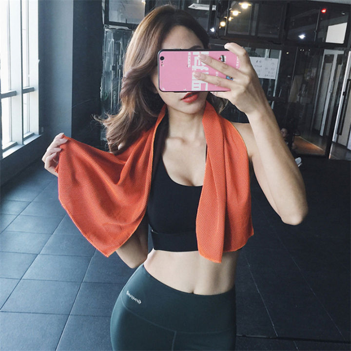 Sports%20Quick-Drying%20Cooling%20Towel%20Swimming%20Gym%20Travel%20Cycling%20Summer%20Cold%20Feeling%20Sport%20Towels%20To%20Take%20Carry%20-%20Image%204