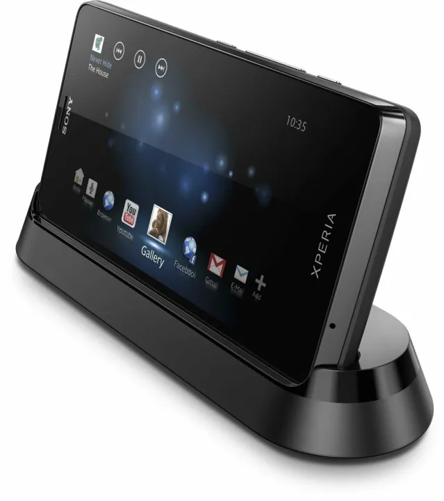 Sony%20Xperia%20T%20DK23%20Smart%20Media%20TV%20Dock%20-%20Black%20-%20Image%205