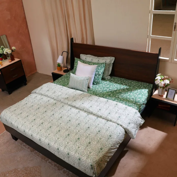 Savior%20-%20Bed,%20Dresser%20&%202%20Door%20wardrobe%20-%20Image%206