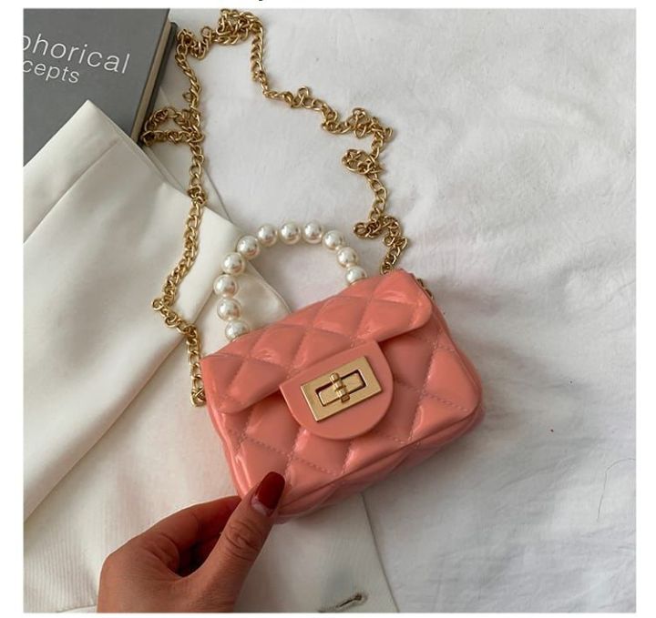 Girls%20Pearl%20Handle%20Mini%20Size%20Fiber%20Crossbody%20Bags%20-%20Image%207