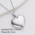 Openable Photo Picture Locket Necklace Creative Gift DIY Necklace Valentine's Day Friendship Necklace Heart Locket Necklace. 