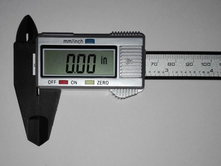 Digital%20Vernier%20Caliper%20Scale%20Size%2015cm%20/%206%20inches%20-%20Image%205