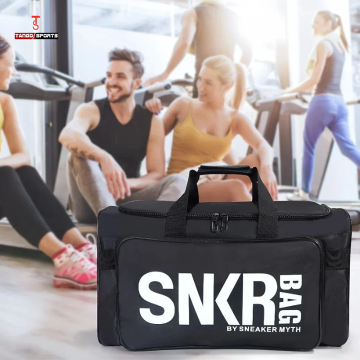 SNKR%20Bag%20by%20Sneaker%20Myth%20%E2%80%93%20Black%20Oxford%20Waterproof%20Shoe%20Bag%20with%203%20Adjustable%20Dividers,%202-in-1%20Hand%20&%20Shoulder%20Bag%20for%20Travel,%20Gym,%20Sports,%20Day%20Trips%20&%20Business%20%E2%80%93%20Lightweight%20&%20Durable%20-%20Image%203