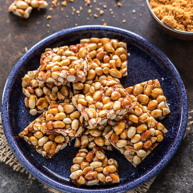 Chikee%20Peanut%20%7C%20Gachak%20%7C%20750g%20%7C%20Healthy%20Snacks%20-%20Image%202