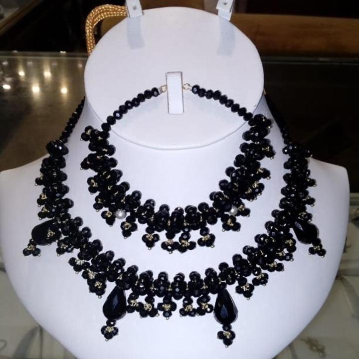 A handmade new design black jewellery for girls