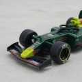 Drift Spray F1 Formula Remote Control Racing Car Rechargeable Multicolor. 