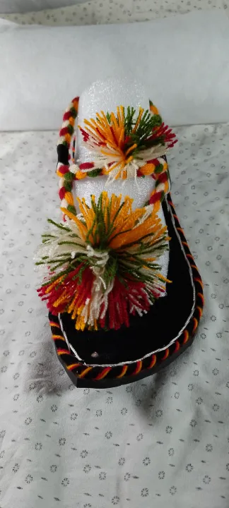 Traditional%20Balochi%20Sawas%20Infused%20Ladies%20Chappal%20-%20Handcrafted%20Heritage%20Sandals%20for%20Women,%20Free%20Size,%20Elegant%20Design%20-%20Image%208