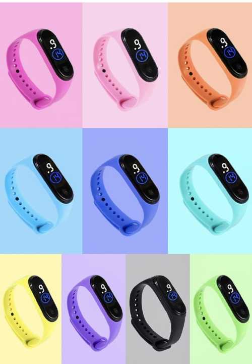 M4%20Waterproof%20Sport%20Led%20Digital%20Watch%20For%20Boys%20&%20Girls%20-%20All%20Colours%20Available%20-%20Image%203