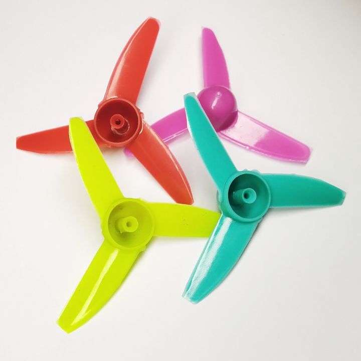 DreamsMart%20Pack%20of%204pcs%203%20blades%20propeller%20mini%20DC%20air%20fan%20motor%20toy%20boat%20plastic%20propellers%20air%20cooler%20Motor%20DIY%20projects%203%20blade%20-%20Image%203
