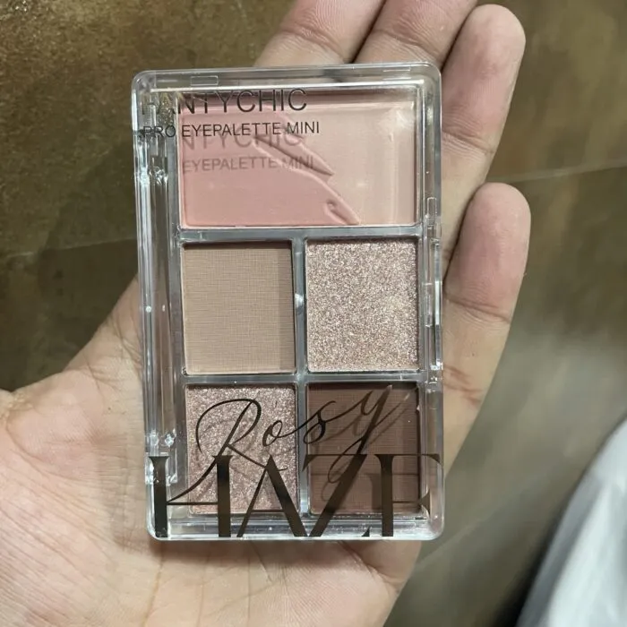 Fanty%20Chic%20Pro%20Eye%20Palette%20Mini%20-%20Image%202