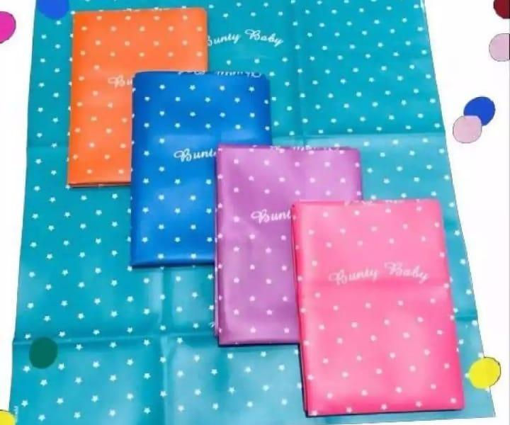 Baby%20Bed%20Protector%20-%20Waterproof%20Urineproof%20plastic%20sheet%20Highly%20Recommended%20for%20new%20born%20babies%20-%20Image%205