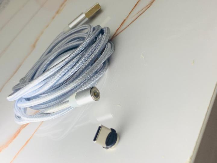 Type-C%20Magnetic%20Cable%20-%20Image%204