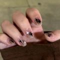 Y2K Star Press on Nails Gradient Black Nails Medium Length Square False Nails Moon Designs for Women Girls Party Daily Use. 