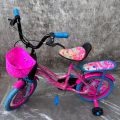 Two wheeler 16  Inch Cycle With Brakes Suiable for 5 to 10 years For Girls. 